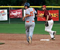 Cheyenne Grizzly heading to 2nd base