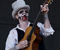 Widow's Bane, Mortimer Leech singing