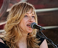 Dreamboat Annie - Theresa Jesitus on keyboard