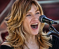 Dreamboat Annie - Theresa Jesitus on keyboard