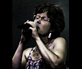 Colleen Crosson on vocals