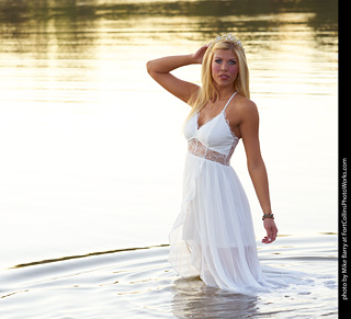 Mandy at Lake Loveland Model Shoot