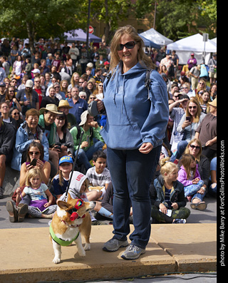 Tour de Corgi - Costume Contest