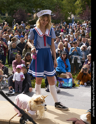 Tour de Corgi - Costume Contest - Stranger Things