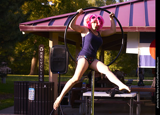 World Hoop Day 2019 - acrobats