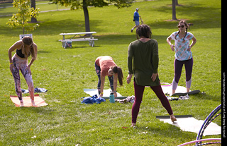 2019-10-05-world-hoop-day-people-