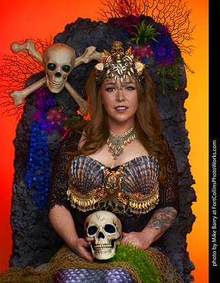 Mirelle - Halloween mermaid shoot