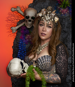 Mirelle - Halloween mermaid shoot