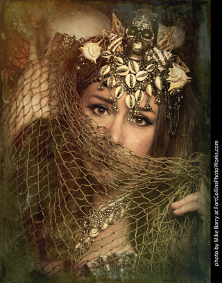 Mirelle - Halloween mermaid shoot