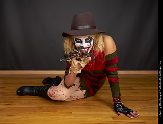 Freddy Krueger/Harley Quinn model shoot - Mandy