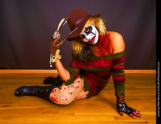 Freddy Krueger/Harley Quinn model shoot - Mandy