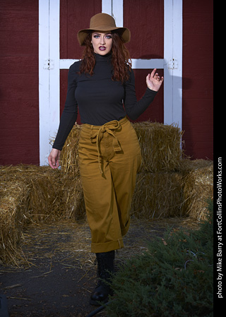 Lauren - Fall Fashion Shoot