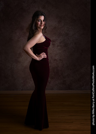 Mirna in evening wear