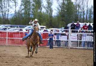Never Summer Rodeo - Barrel Racing
