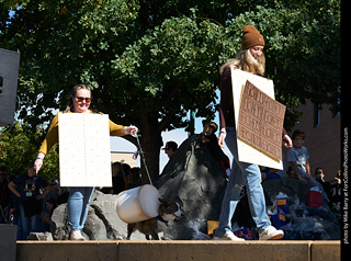 Tour de Corgi - Costume Contest