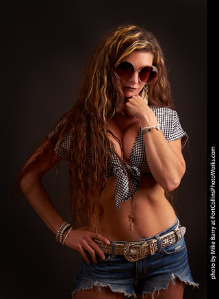 Daisy Duke shoot with Susie