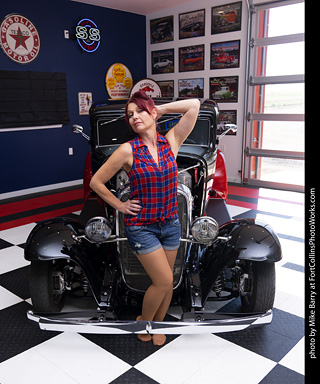 Car Cuties Pinup Shoot