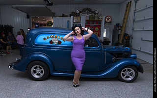 Car Cuties Pinup Shoot