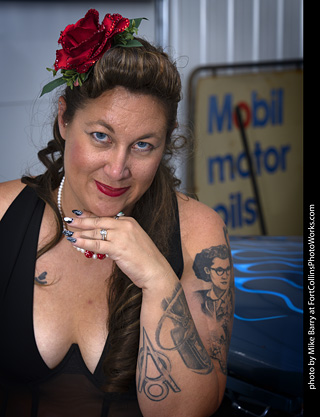 Car Cuties Pinup Shoot